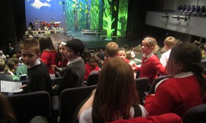 Waiting for the show to start in The Hafren